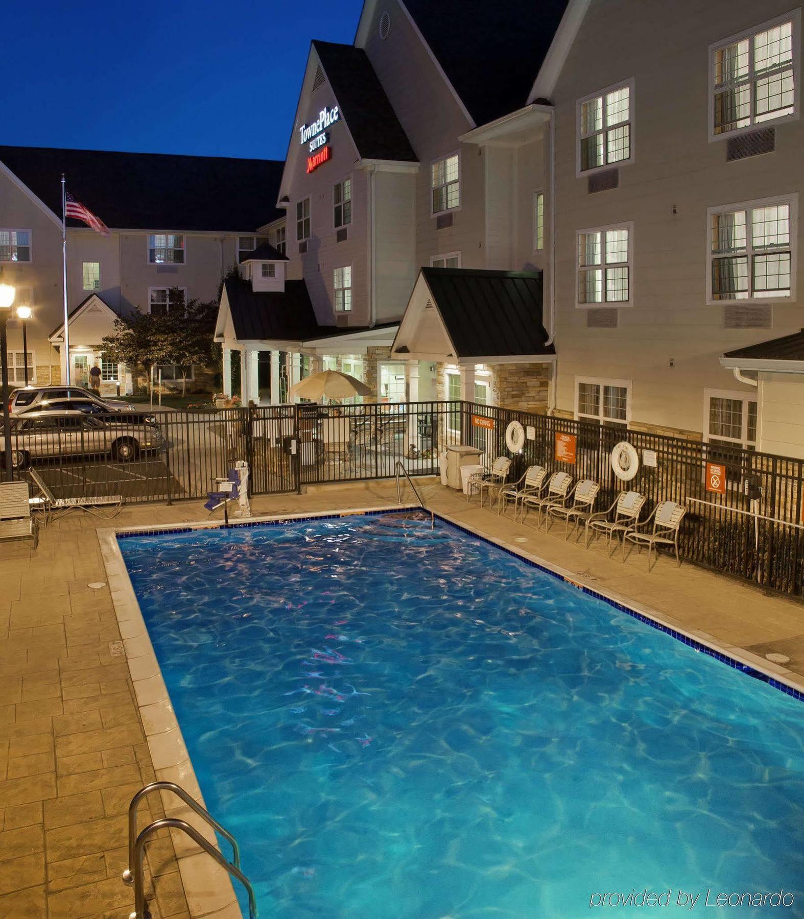 Towneplace Suites Medford Exterior foto
